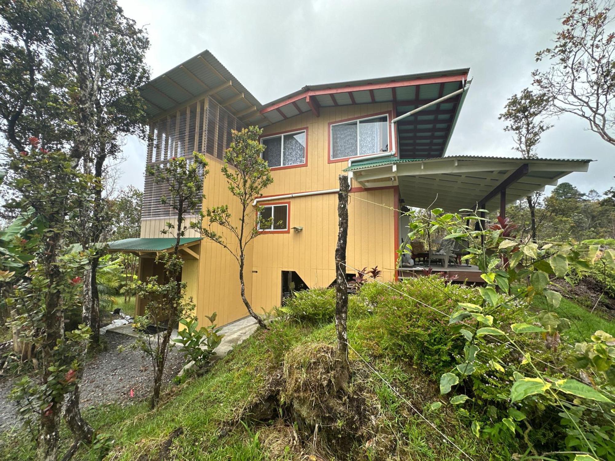 Volcano Eco Cabin & Eco Lodge Exterior photo